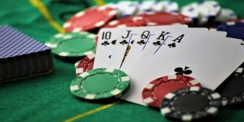 Giới thiệu khái quát về game bài tiến lên miền Bắc